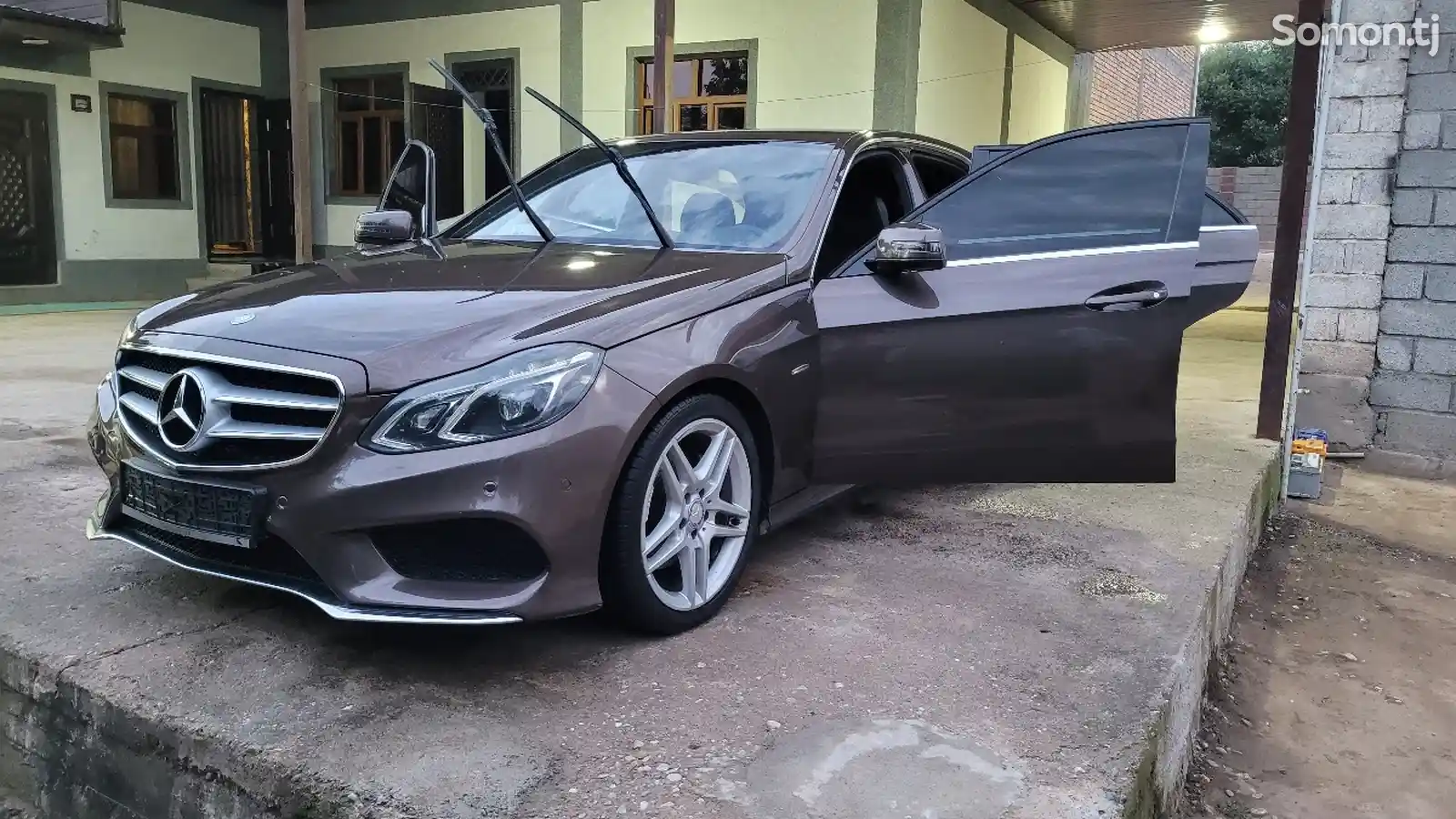 Mercedes-Benz E class, 2014-1