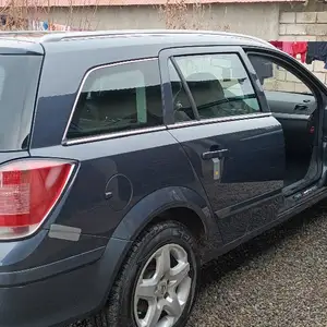 Opel Astra H, 2008