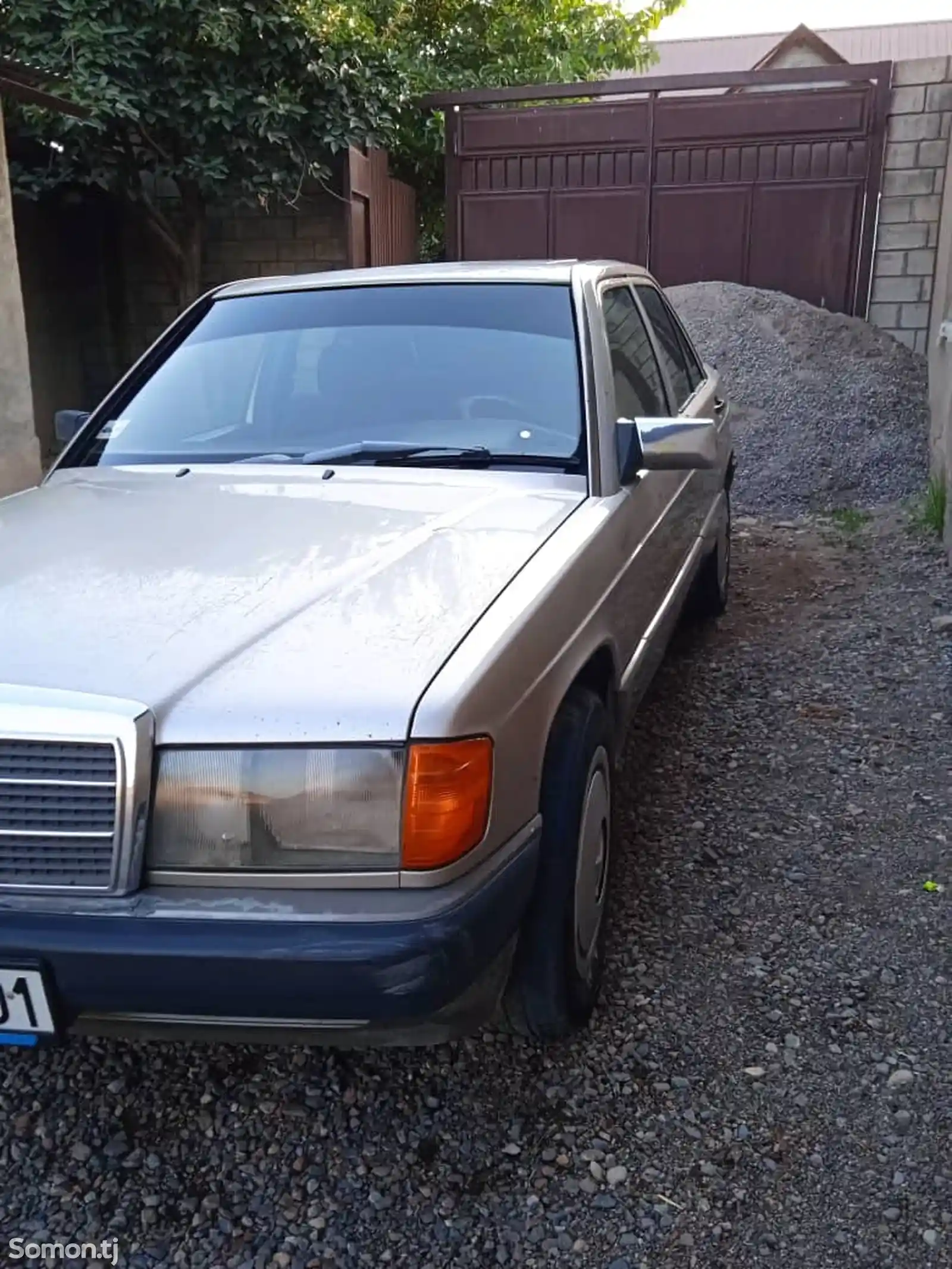 Mercedes-Benz E class, 1990-3