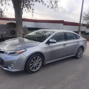 Toyota Avalon, 2015