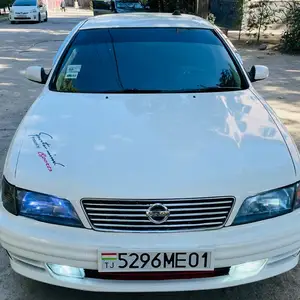 Nissan Cefiro, 1998