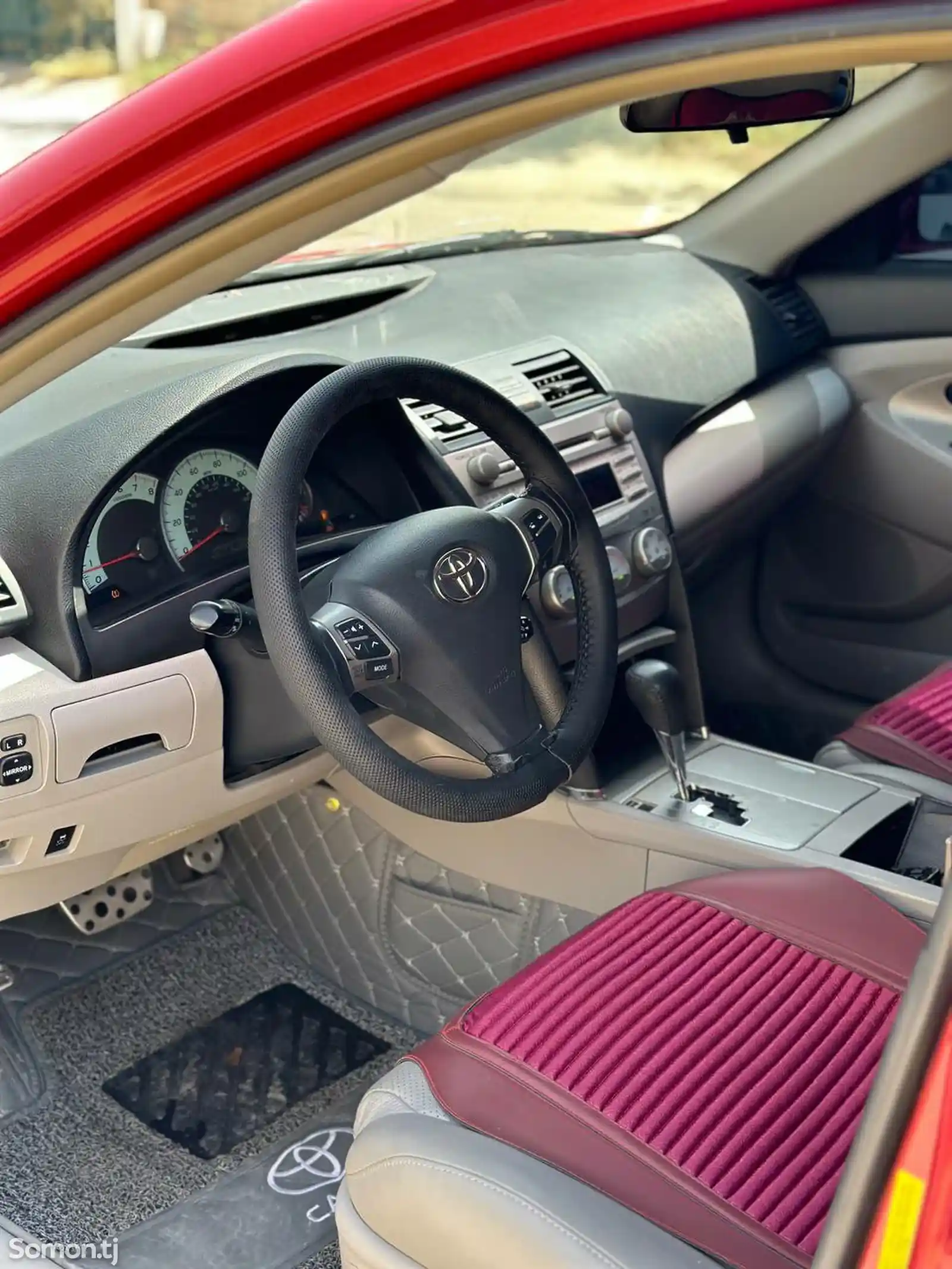 Toyota Camry, 2011-8
