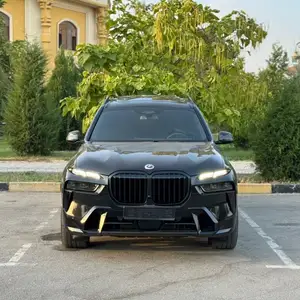 BMW X7, 2023