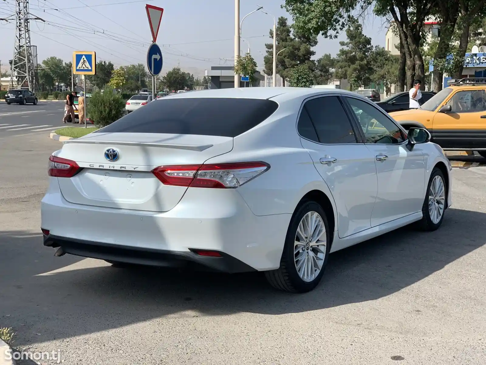 Toyota Camry, 2017-7