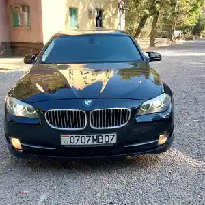 BMW 5 series, 2013