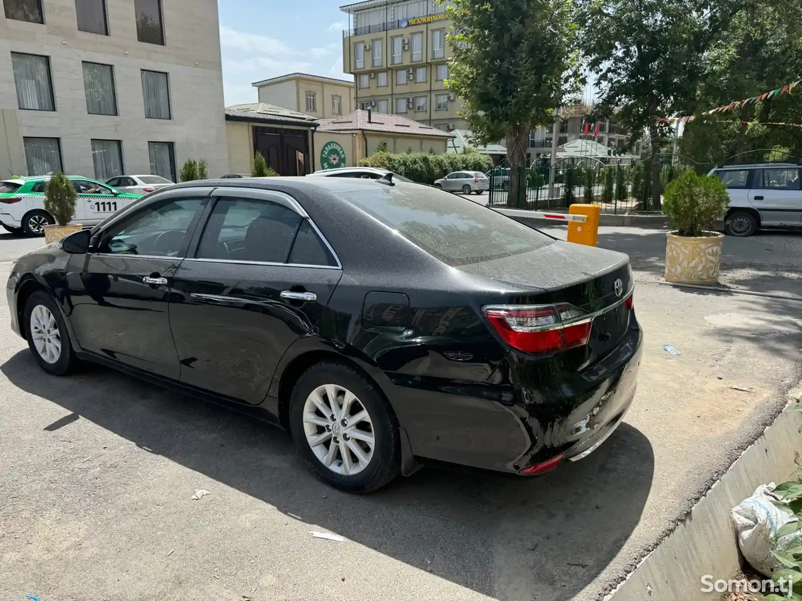 Toyota Camry, 2017-4