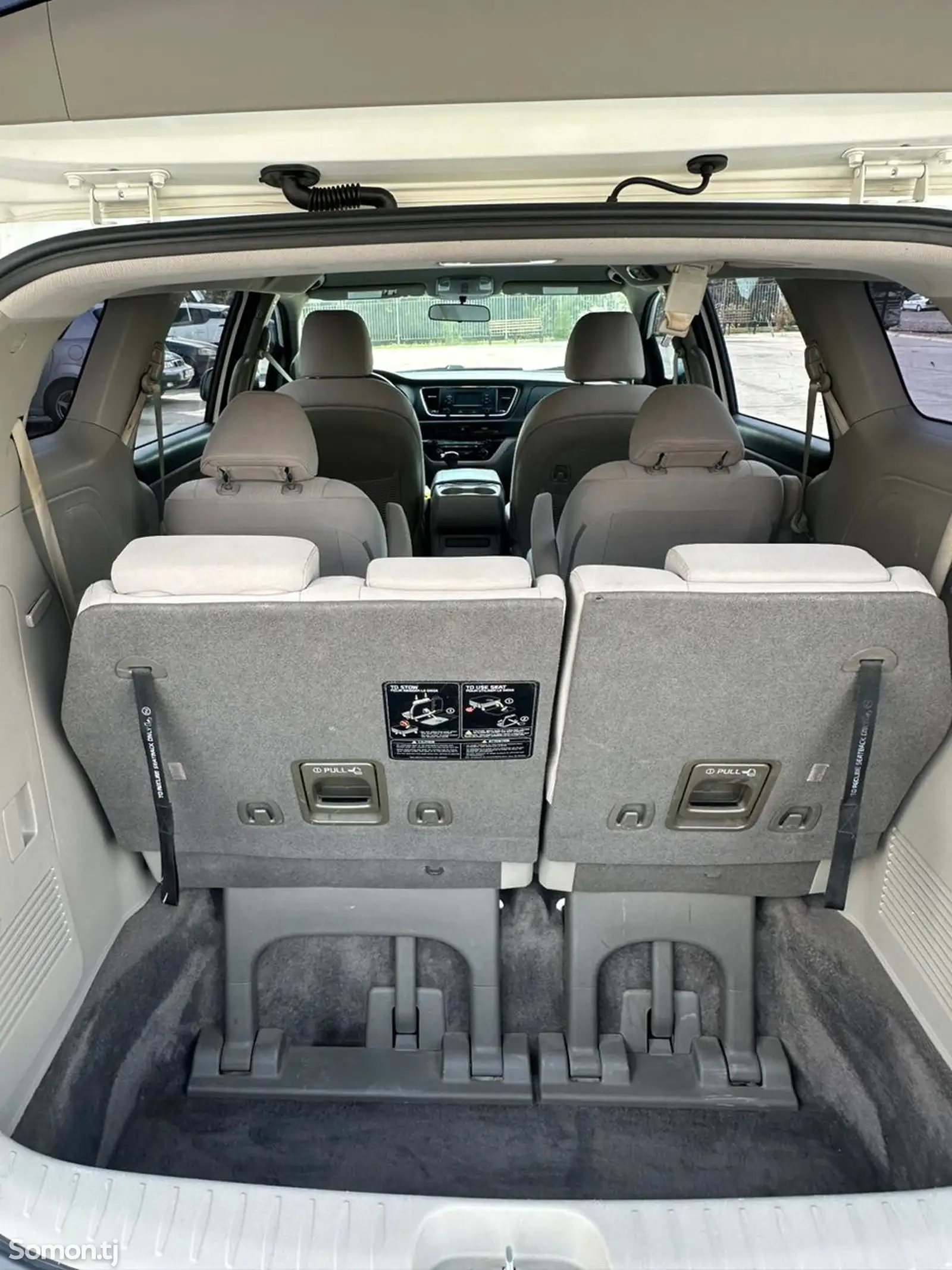 Kia Sedona, 2016-12