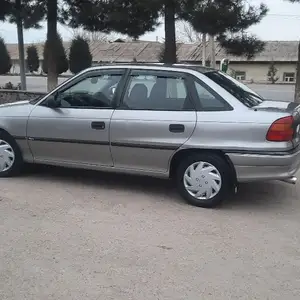 Opel Astra F, 1995