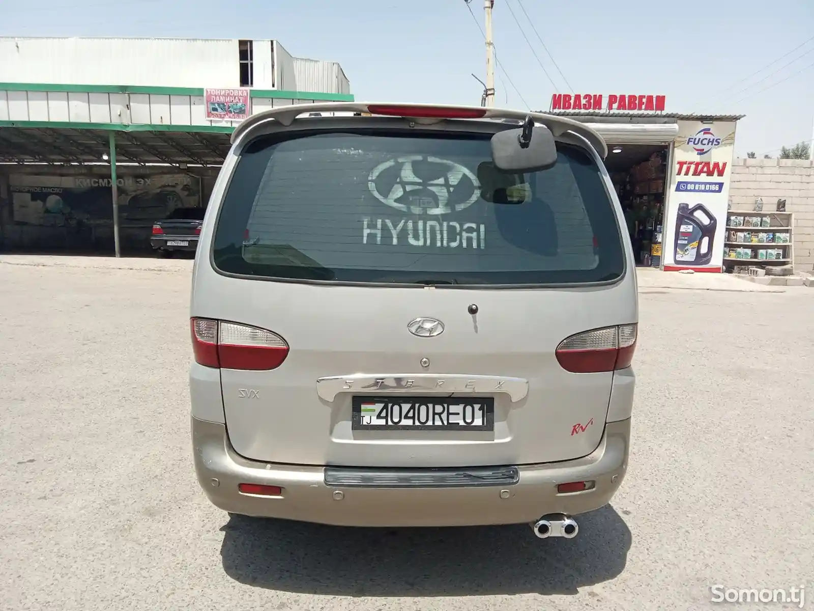 Hyundai Starex-5