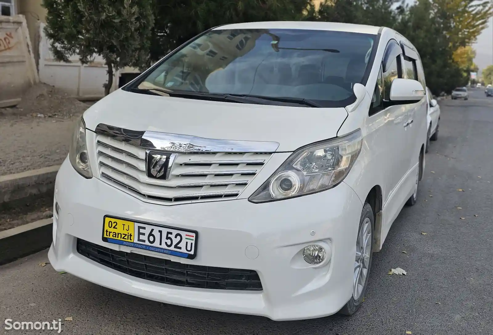 Toyota Alphard, 2015-1