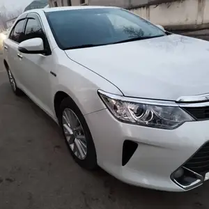 Toyota Camry, 2015