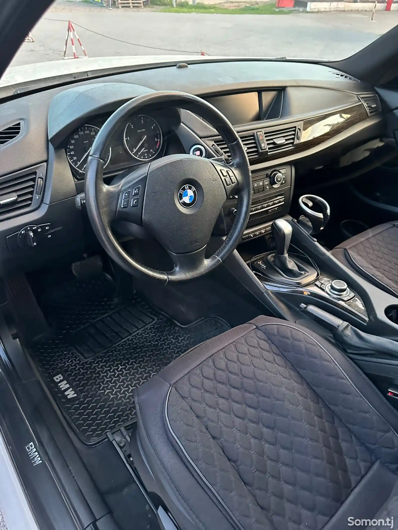 BMW X1, 2010-6