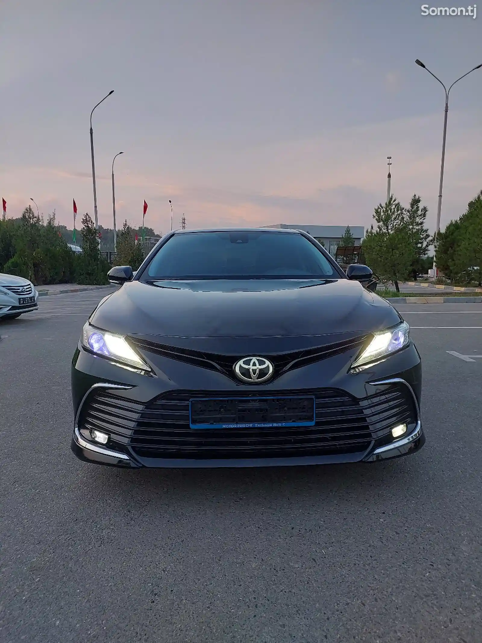 Toyota Camry, 2018-3