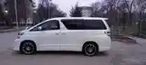 Toyota Vellfire, 2014-7