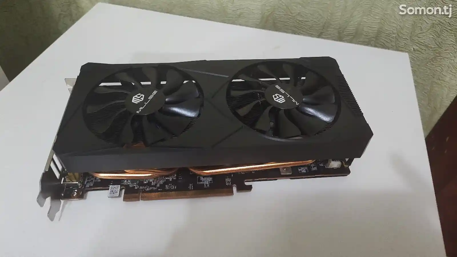 Видеокарта Radeon RX 5700 XT-2