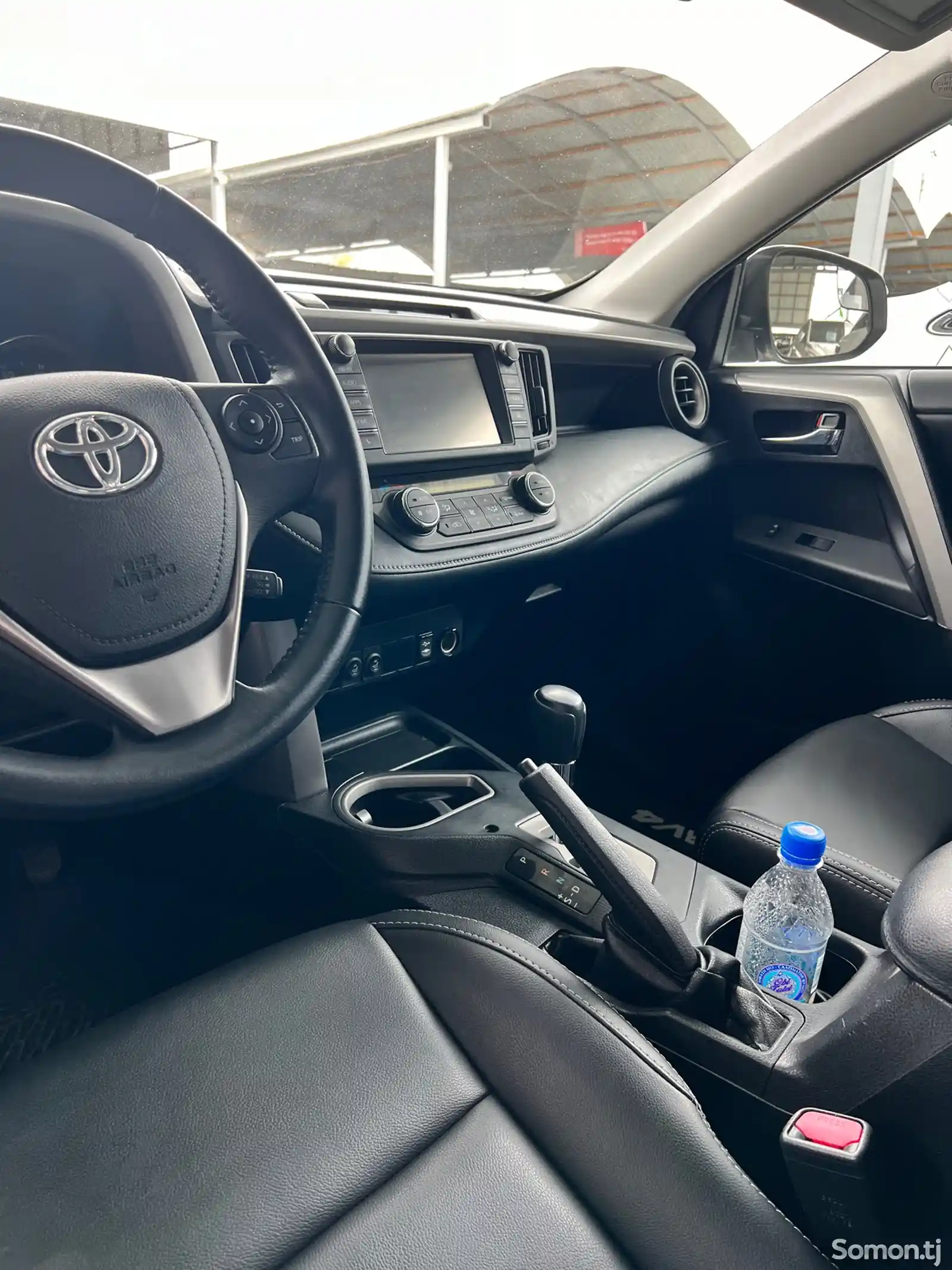 Toyota RAV 4, 2017-3