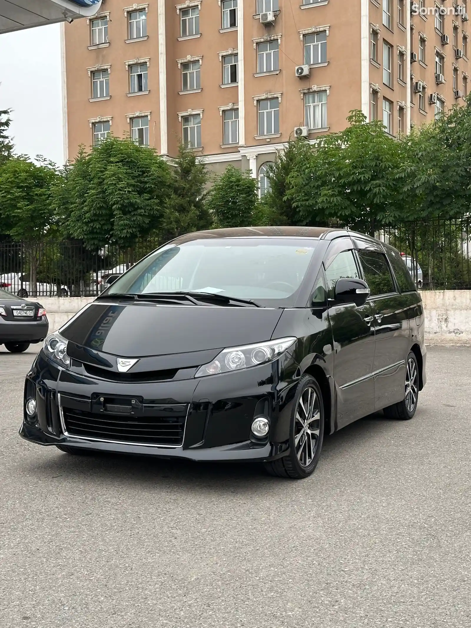 Toyota Estima, 2014-2