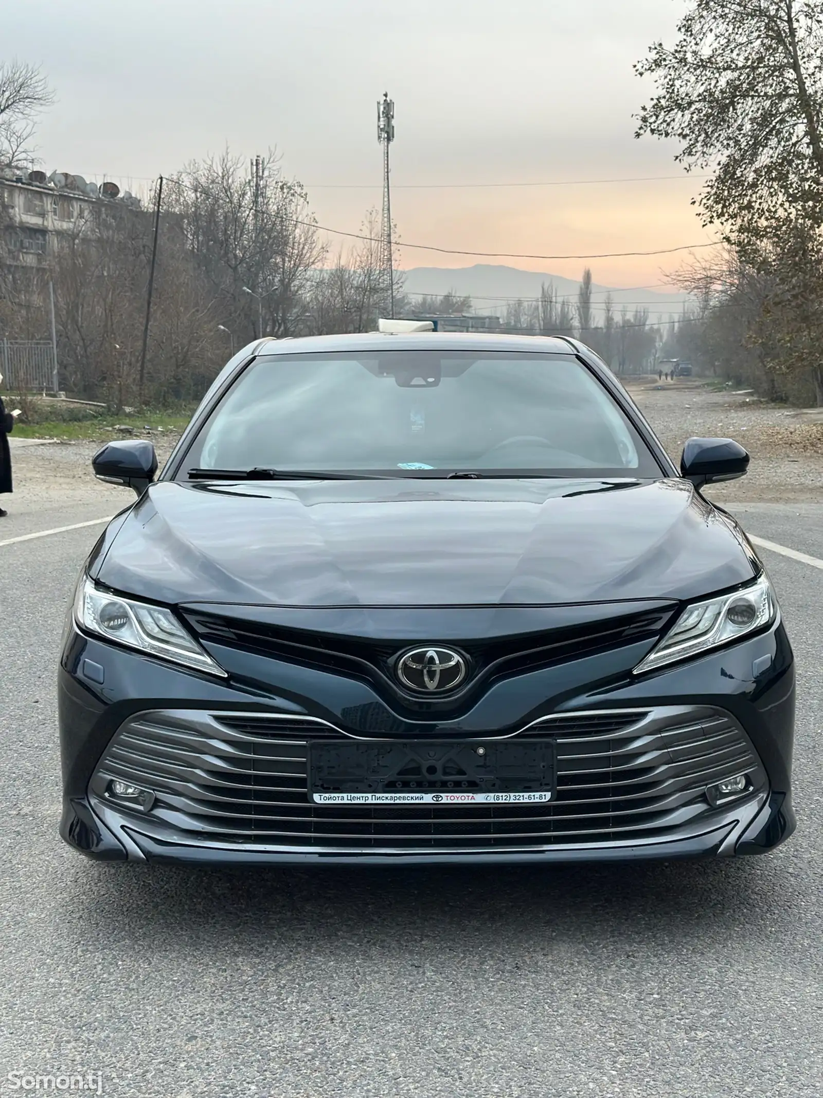 Toyota Camry, 2019-1