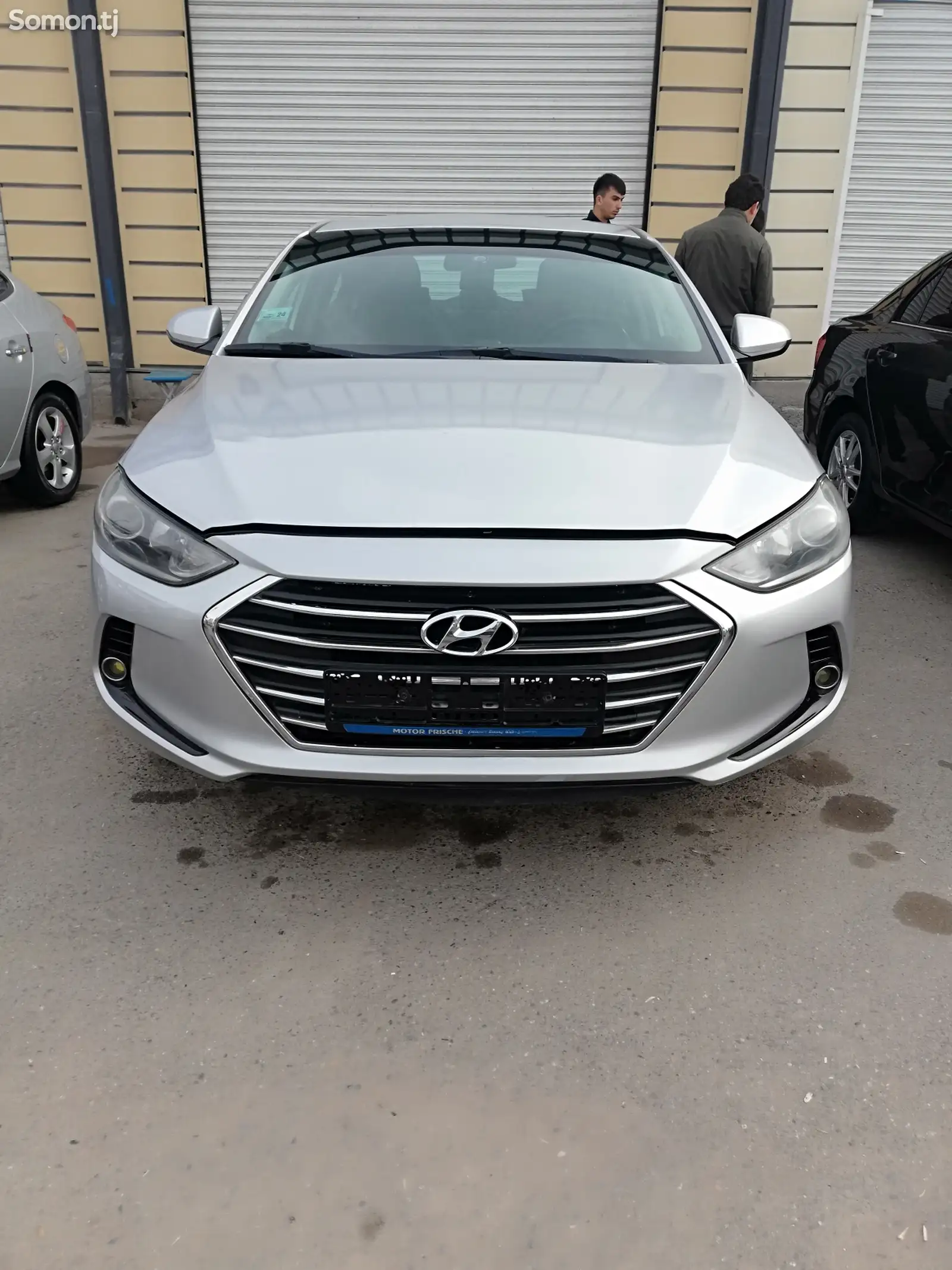 Hyundai Elantra, 2017-1