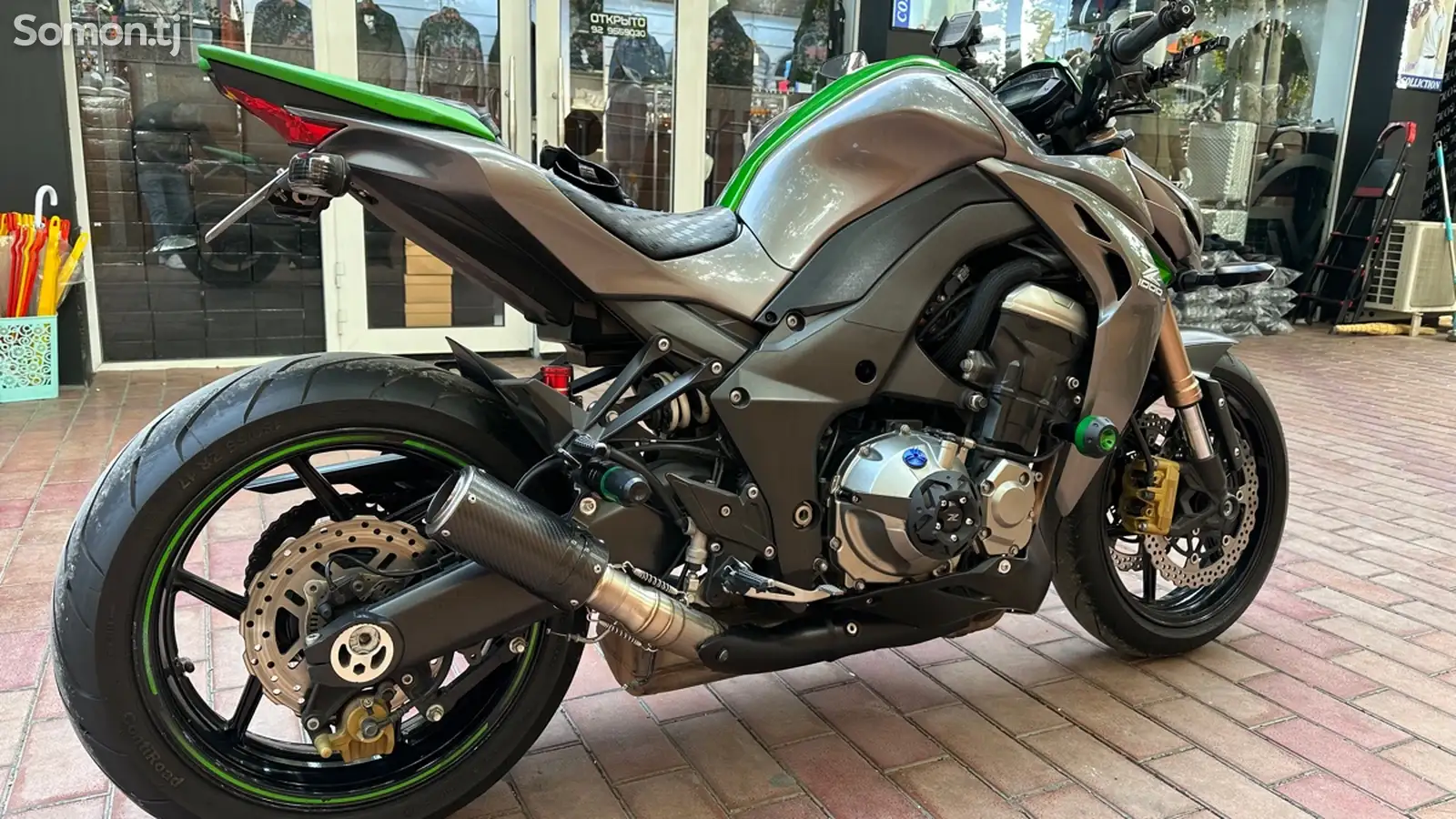 Мотоцикл Kawasaki z1000-6