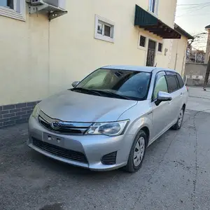 Toyota Fielder, 2014