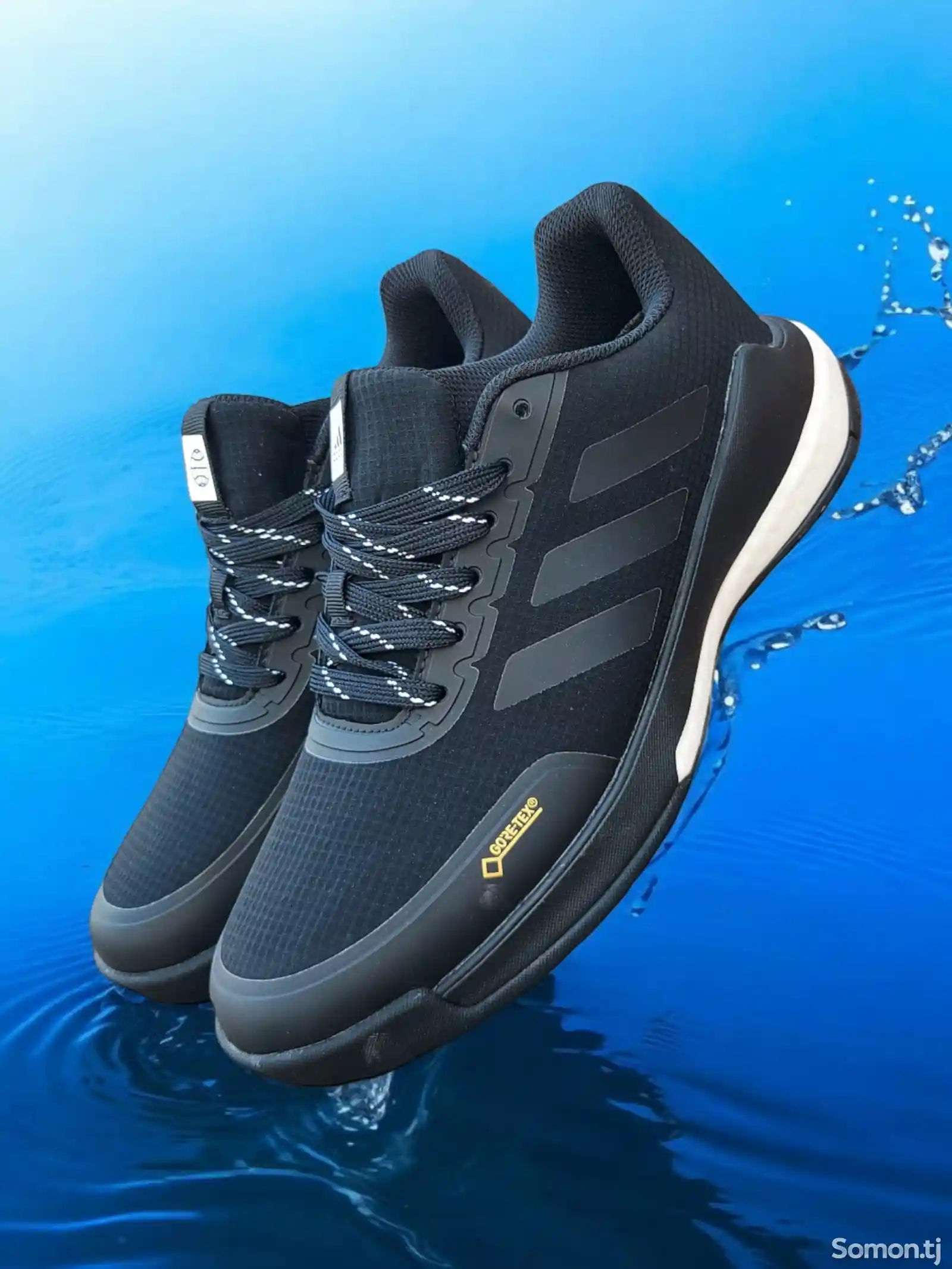 Кроссовки Adidas-1