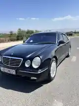 Mercedes-Benz E class, 2001-5