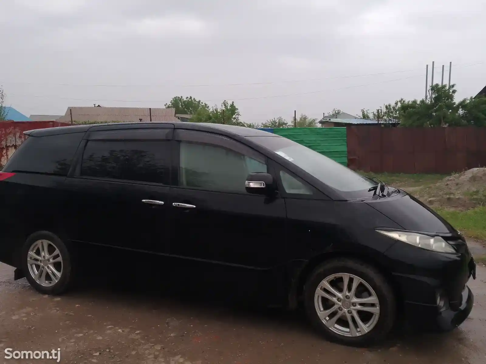 Toyota Estima, 2012-3