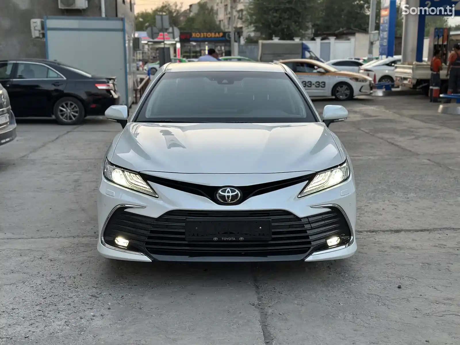 Toyota Camry, 2022-1