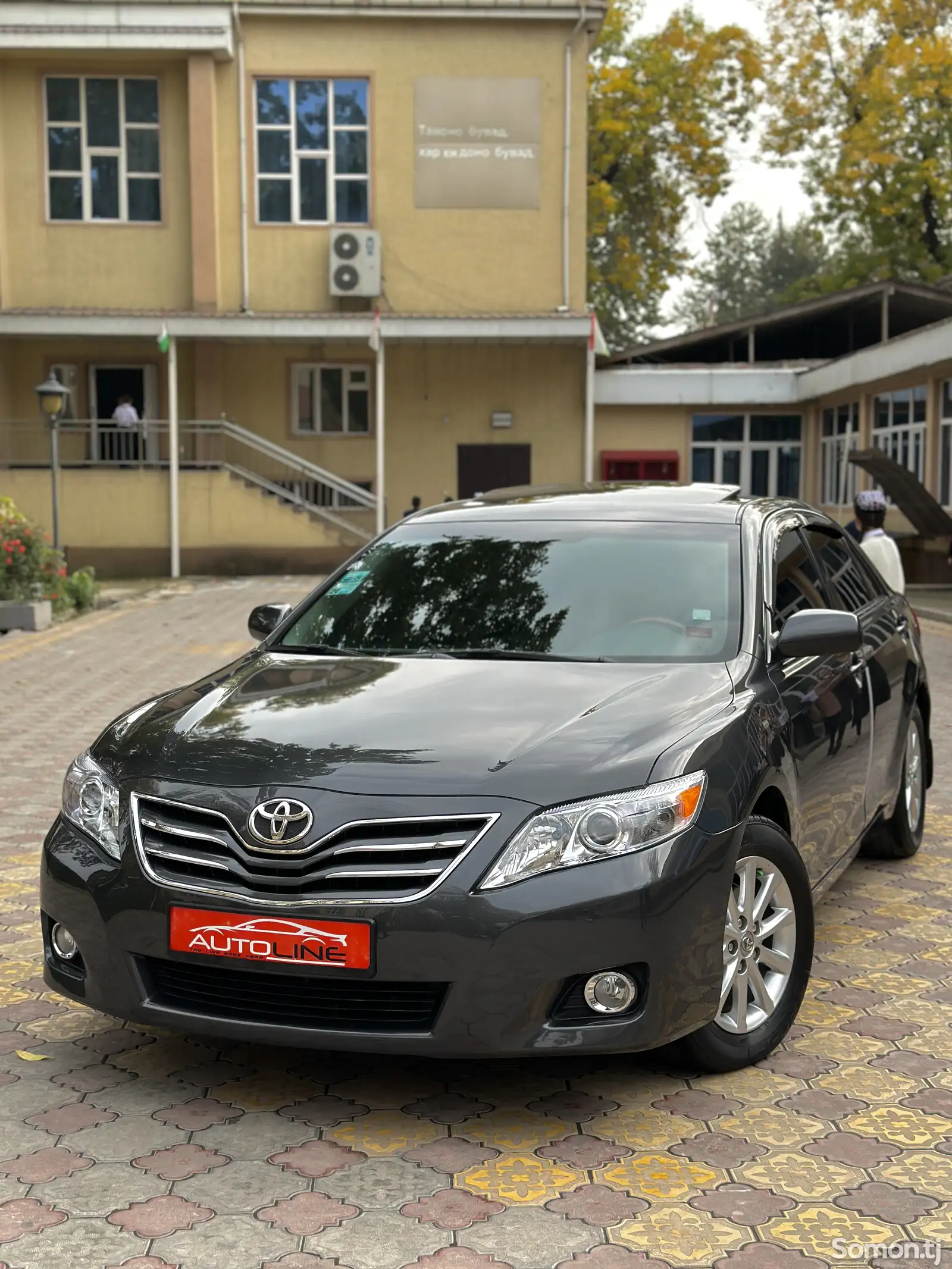 Toyota Camry, 2010-1