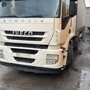 Бортовой грузовик Iveco, 2015