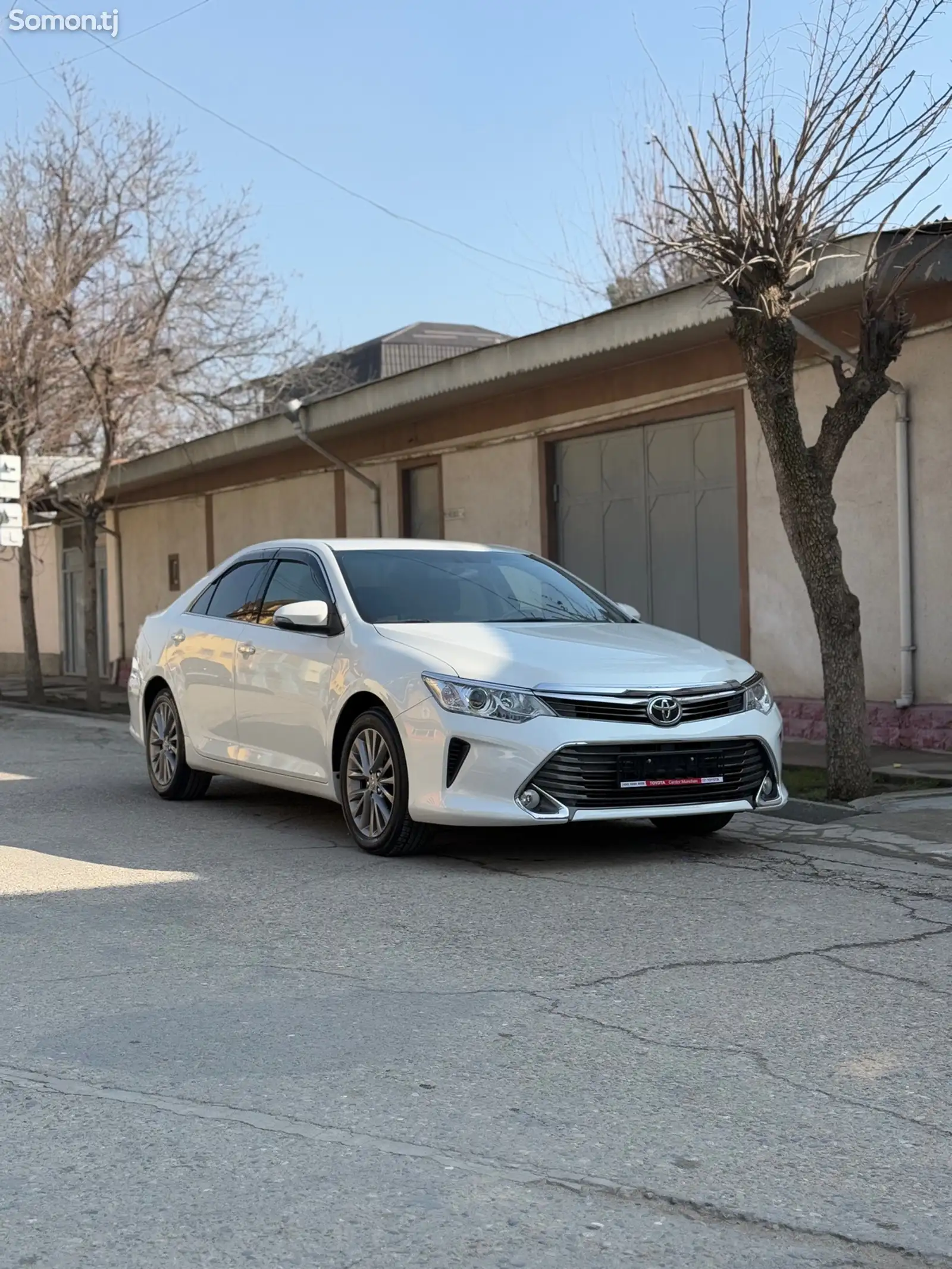 Toyota Camry, 2015-1