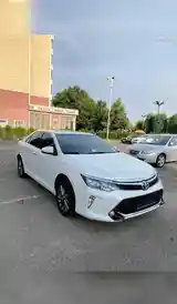 Toyota Camry, 2017-2