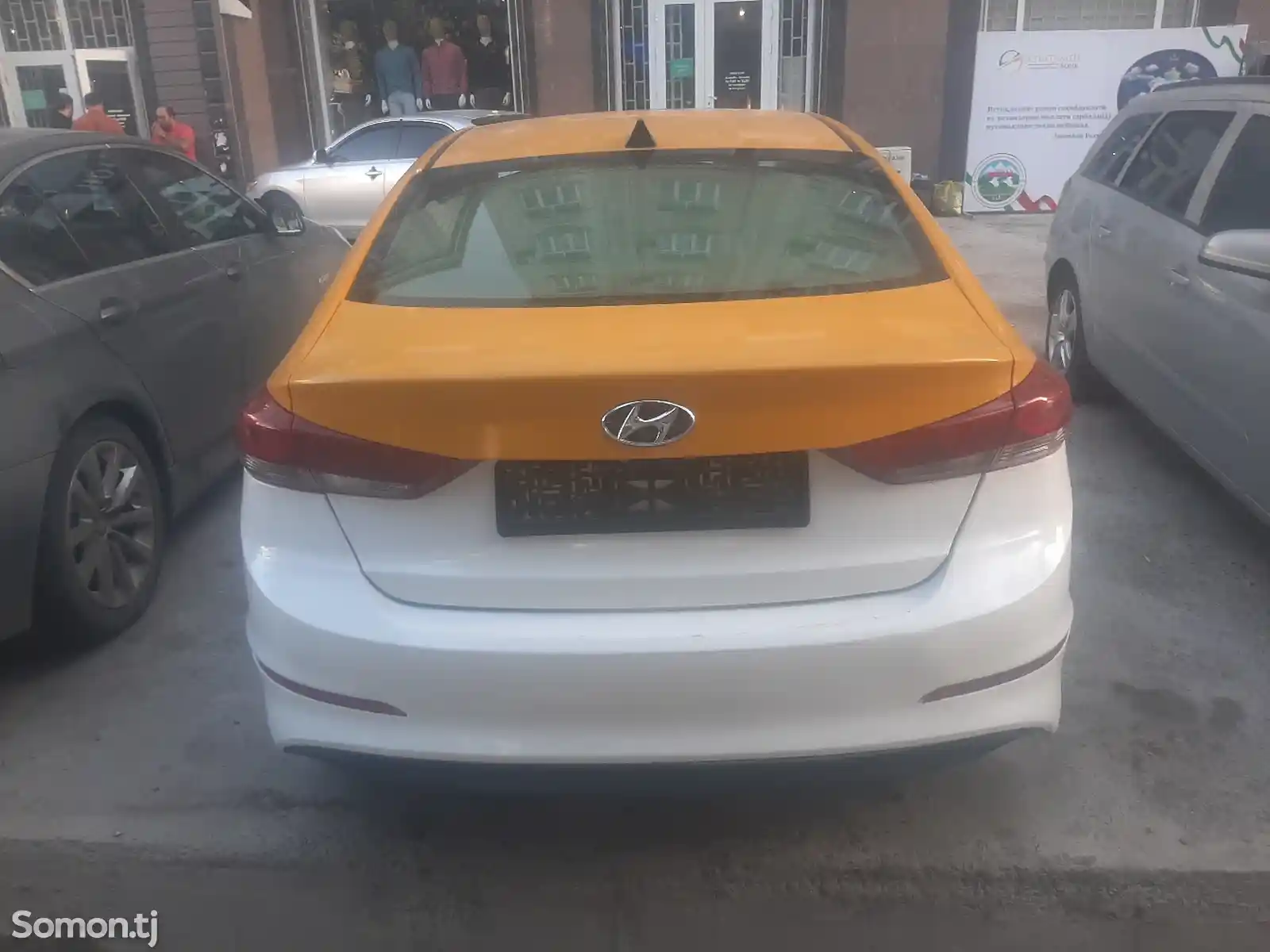 Hyundai Elantra, 2017-3