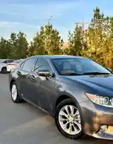 Lexus ES series, 2014-8