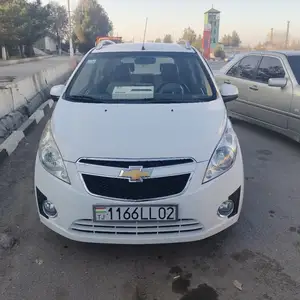 Chevrolet Spark, 2010