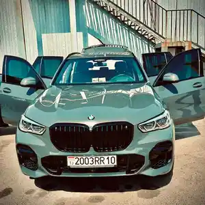 BMW X5 M, 2023
