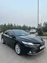 Toyota Camry, 2019-3