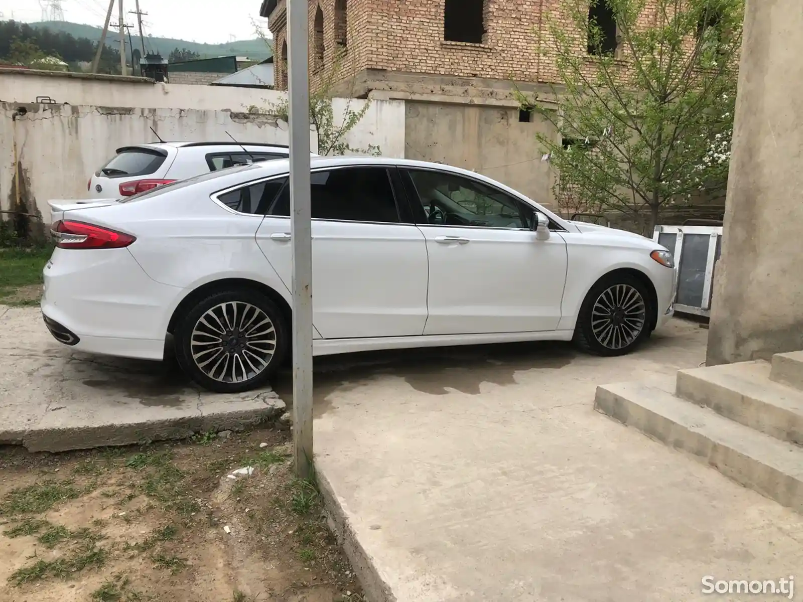 Ford Fusion, 2017-10