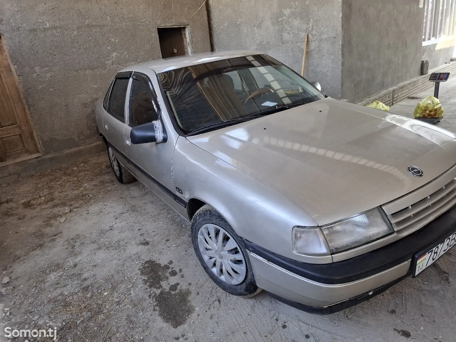 Opel Vectra A, 1993-1