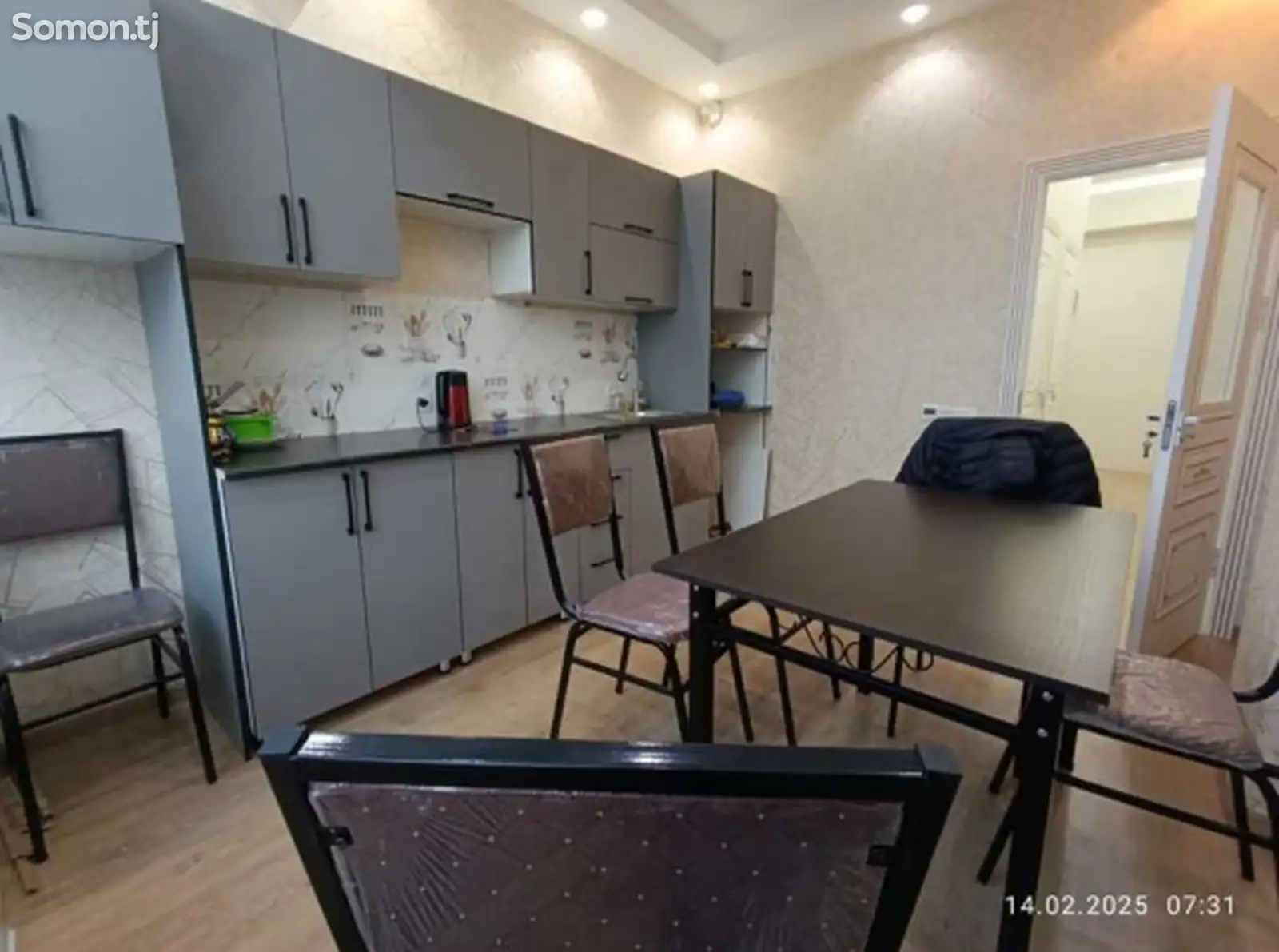 2-комн. квартира, 6 этаж, 60м², 19 мкр-1