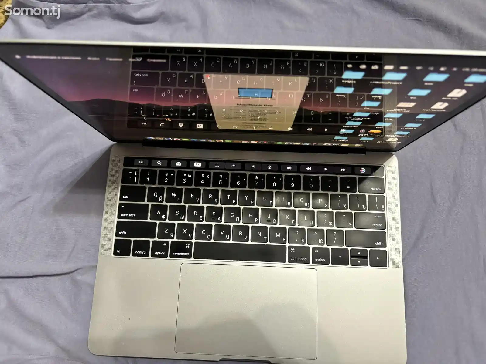 Ноутбук MacBook Pro 2017 touchbar, 256Gb-3