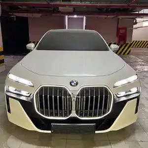 BMW 7 series, 2024