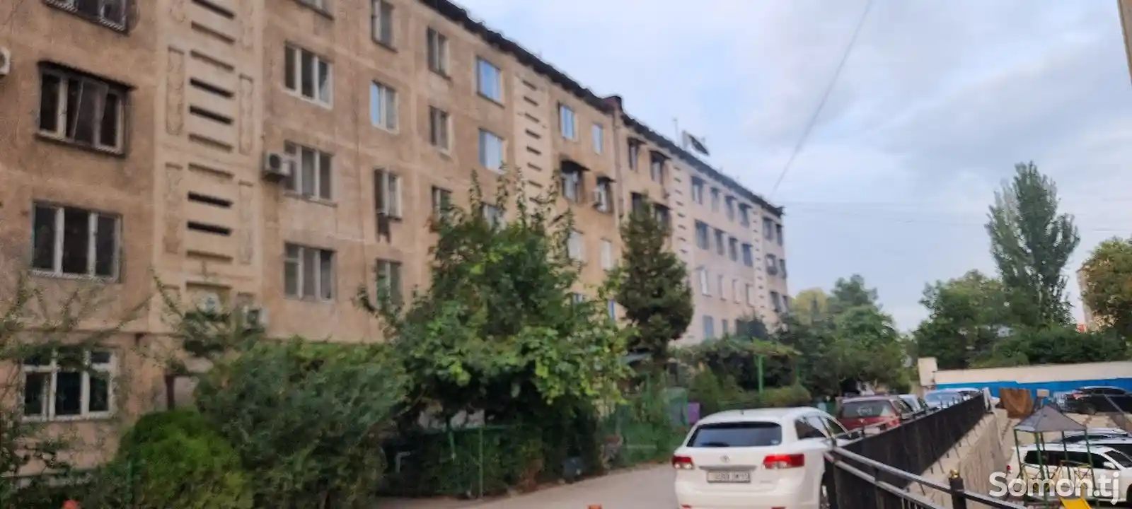 4-комн. квартира, 5 этаж, 68 м², 82 мкр-1