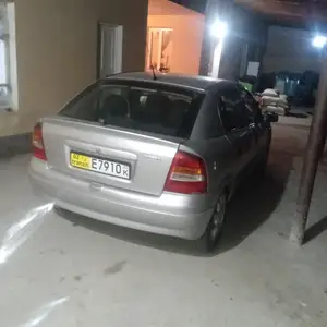 Opel Astra G, 2000