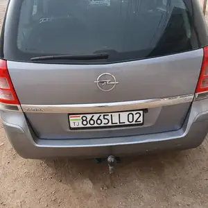 Opel Zafira, 2009