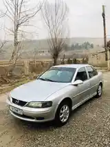 Opel Vectra B, 2000-4