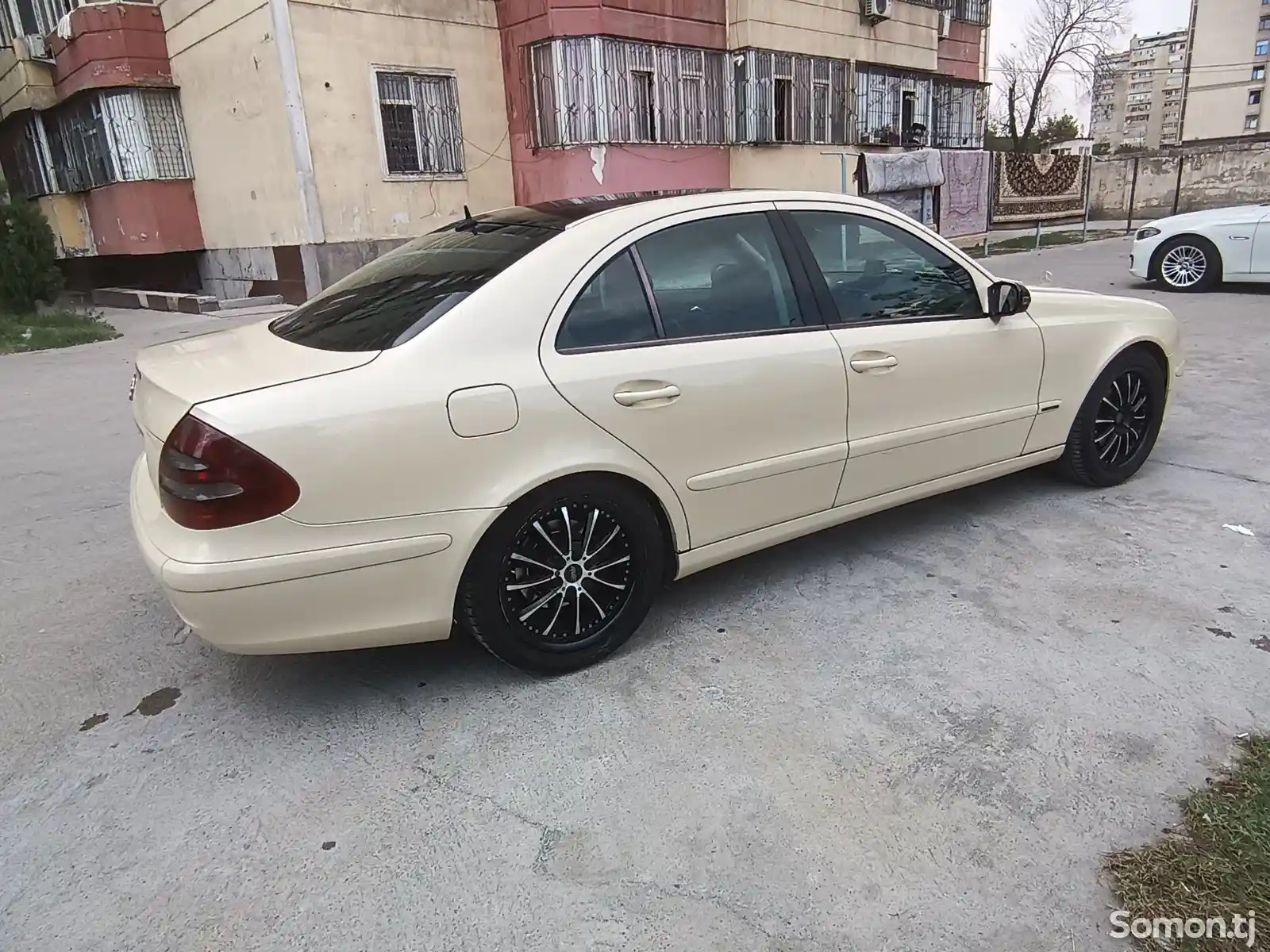 Mercedes-Benz E class, 2003-4