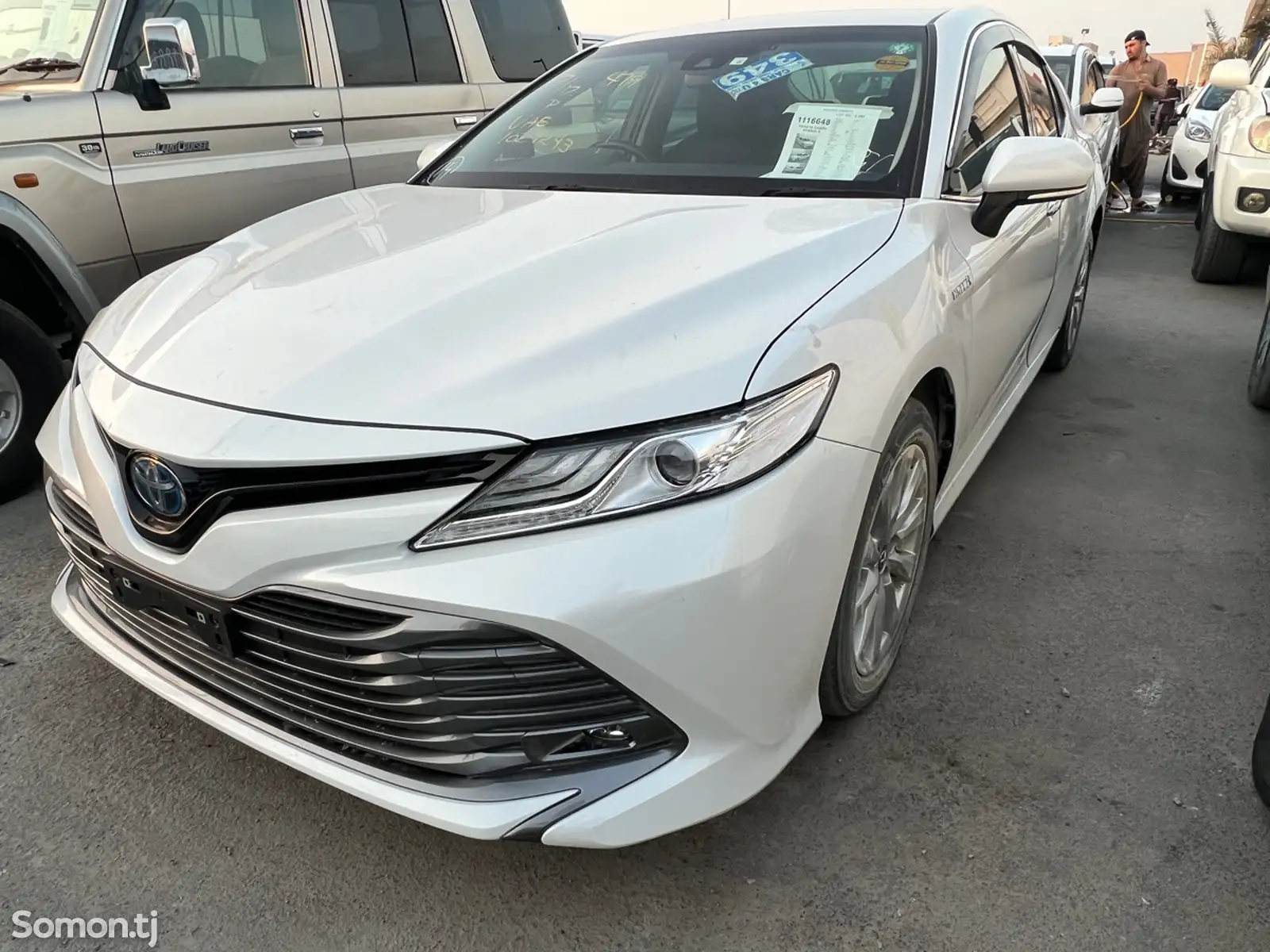 Toyota Camry, 2018-1