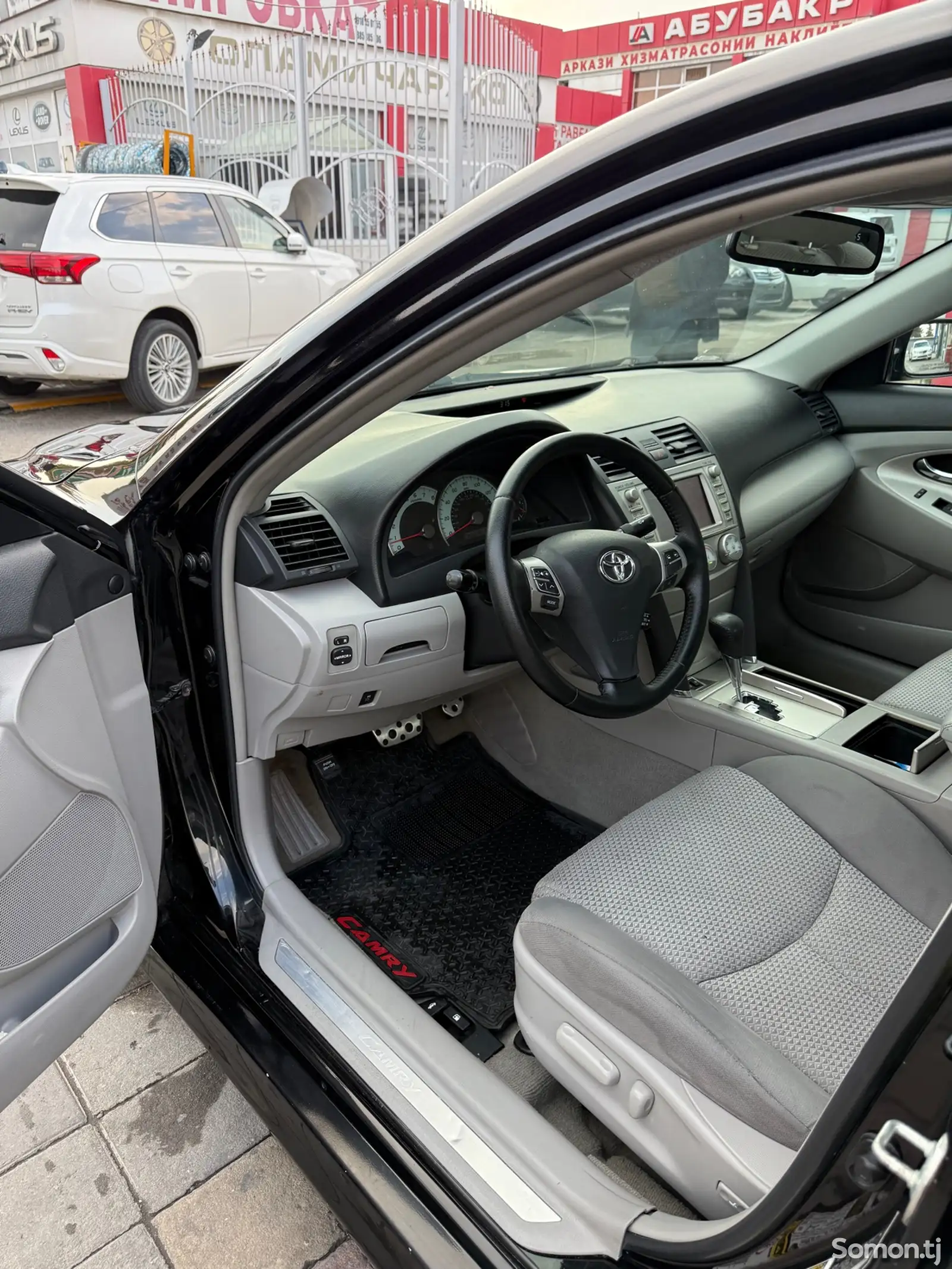 Toyota Camry, 2011-5